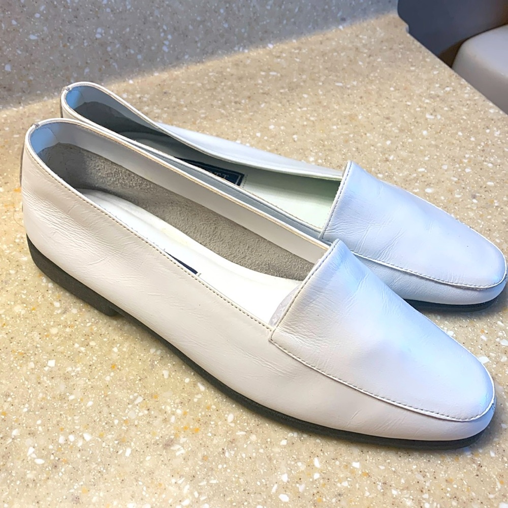 Karen Scott NWOT Soft Step SZ 10 Leather Upper Shoe